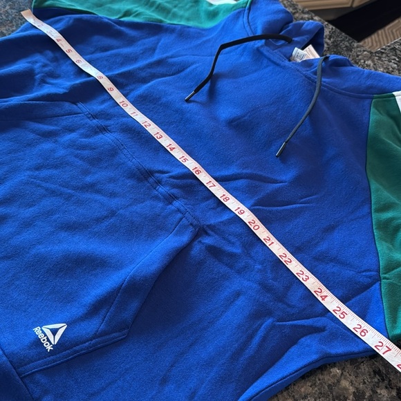 Reebok color block Blue and Green Hoodie NWT XL - Picture 8 of 10